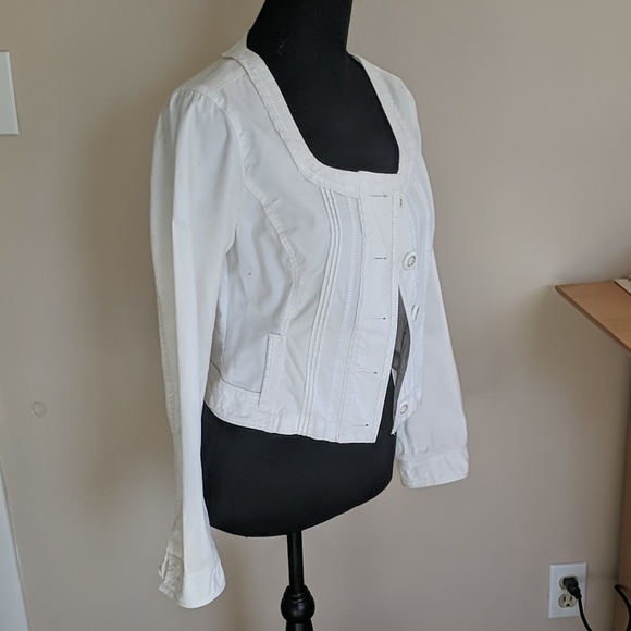 White House Black market cropped jacket - Picture 3 of 7